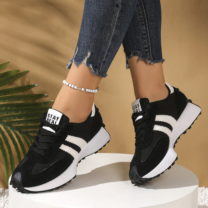 Lightweight Sneakers for Women – Stylish & Comfortable Walking Shoes