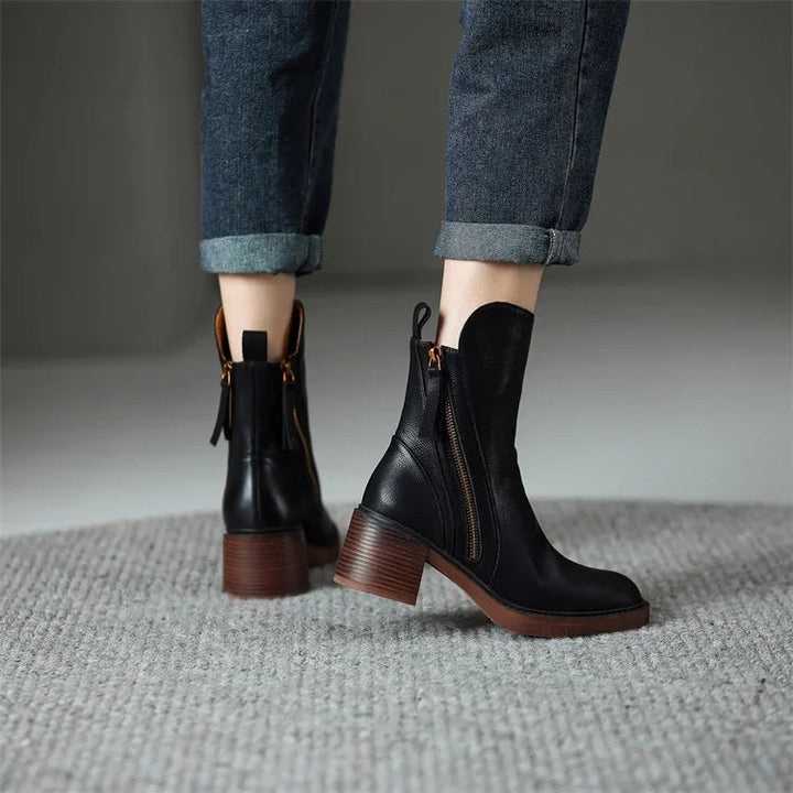 Minimalist Ankle Boots for Women – Effortlessly Stylish & Comfortable