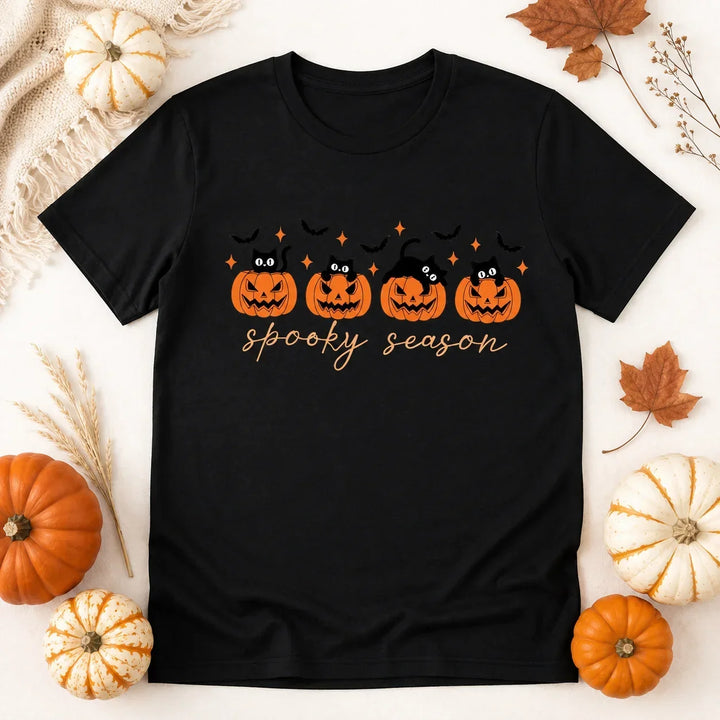 Women's Cute Halloween Cat & Pumpkin T-Shirt